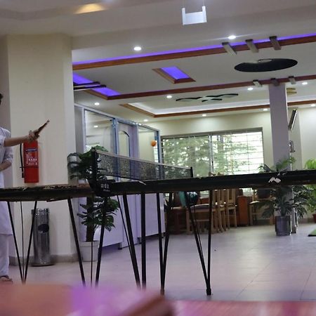 Hotel Al Azeem Ayubia Luaran gambar