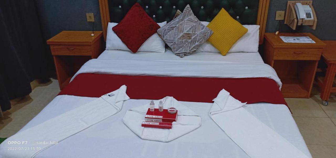 Hotel Al Azeem Ayubia Luaran gambar