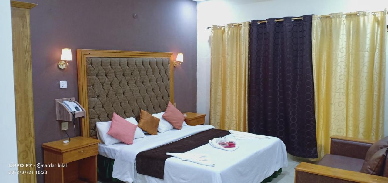 Hotel Al Azeem Ayubia Luaran gambar