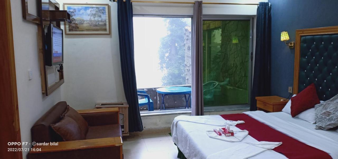 Hotel Al Azeem Ayubia Luaran gambar